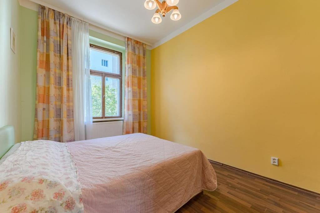 1bdr - 3 Prague